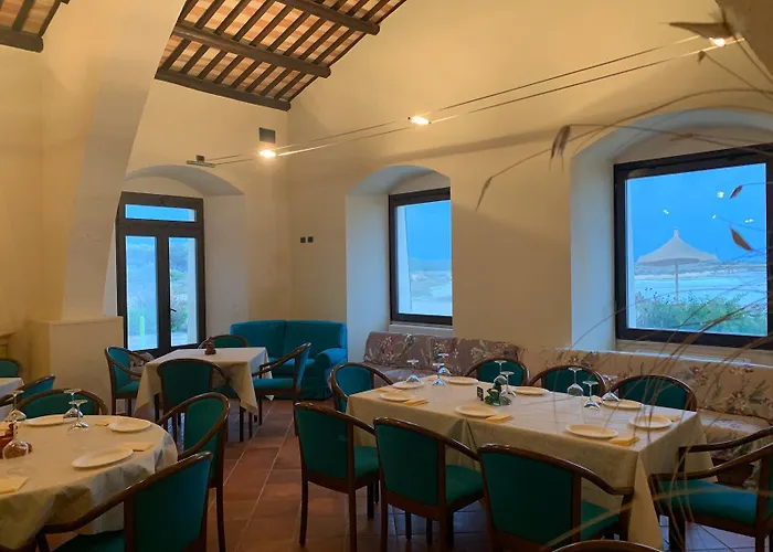 Isola Lunga Salt Hotel *